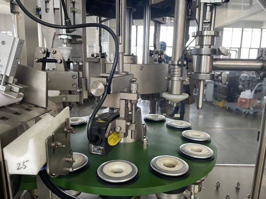 Automatyczna maszyna do napełniania i zgrzewania tub kompozytowych Maszyna do napełniania pasty do zębów