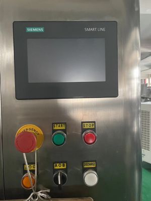 Sprzęt do pakowania i uszczelniającego do wypełniania kondensowanych rur mleka