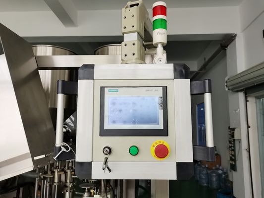 Automatyczny uszczelniacz żywności dla zwierząt, kotów i zwierząt domowych Krem odżywczy Plastikowa lampa wypełniająca Maszyna uszczelniająca Pasta do zębów