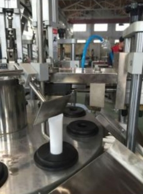 Losowanie krem kosmetyczny Elektryczny Aluminium Plastic Soft Tube Półautomatyczna maszyna do wypełniania i uszczelniania