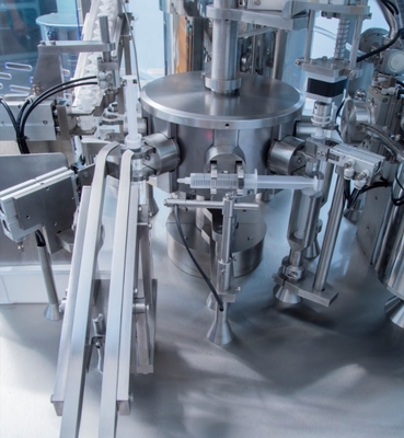 3 ml 5 ml 10 ml 20 ml Plastic Automatic Pre Filled Syringe Filling Capping Machine 3 ml 5 ml 10 ml 20 ml Plastic Automatic Pre Filled Syringe Filling Capping Machine