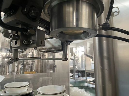 Automatyczna maszyna do wypełniania i uszczelniania rur aluminiowych Maszyna do uszczelniania tubek z oliwą