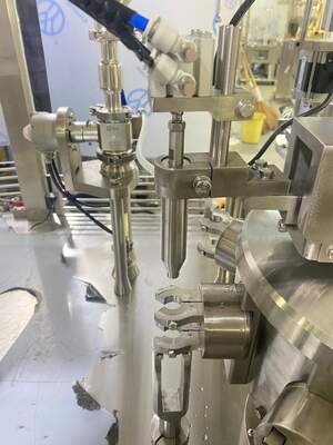 Maszyna do napełniania strzykawek weterynaryjnych