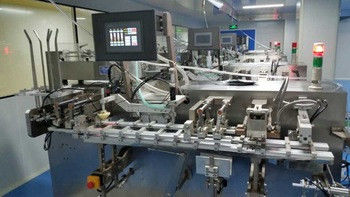 Dostosowana automatyczna maszyna do produkcji masek na twarz 30-60 worków / minutę