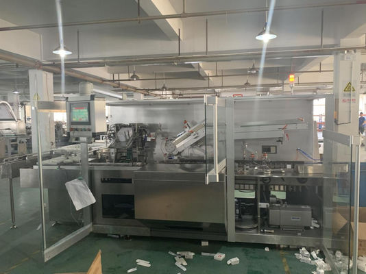 AISI 304 Automatyczna maszyna do pakowania pudełek Sterowana przez PLC 120 pudełek / min