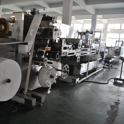 Spun Non Woven 70 Bags / Min Automatyczna maszyna do robienia maseczek na twarz